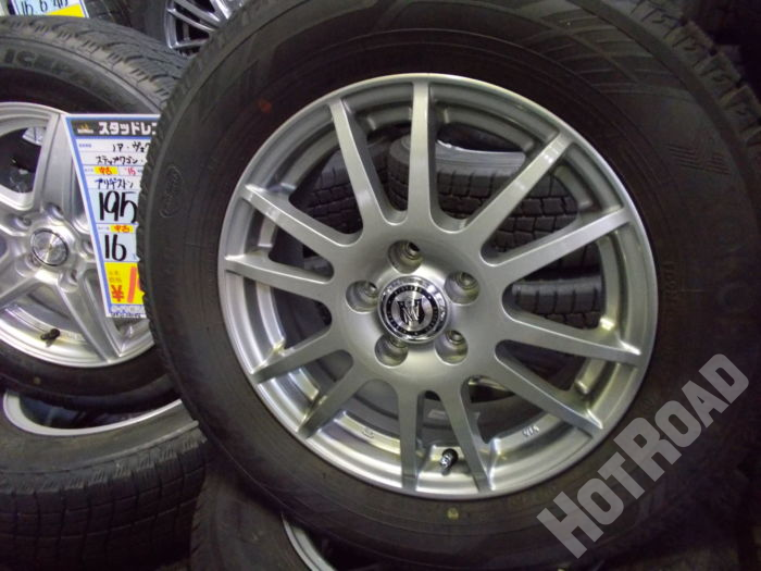 【中古スタッドレスタイヤ】 ヨコハマ アイスガードIG60　195/65R15　15インチ5H100 アルミセット4本