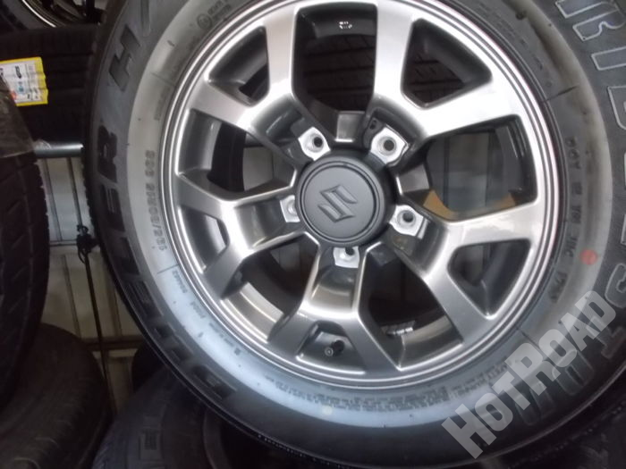 【中古タイヤホイールセット】ブリヂストン　デューラー　195/80R15　ジムニーシエラ純正　15インチ5H139.7アルミセット4本