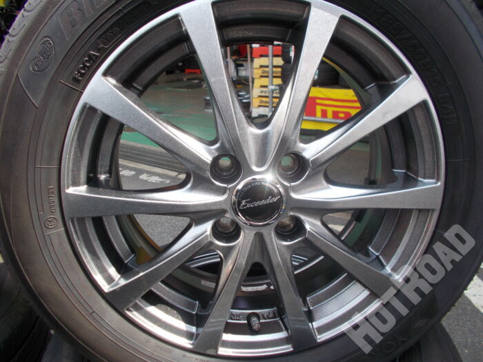 【中古ホイールタイヤセット】Exceeder 15ｲﾝﾁ 4H100　ヨコハマ ブルーアース 185/60R15　4本セット