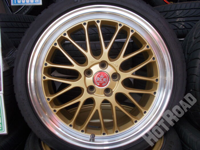 【中古ホイールタイヤセット】Lehrmeister 18ｲﾝﾁ 5H100　SAFFIRG 215/40R18　4本セット