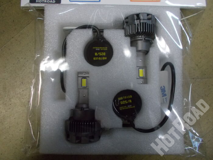 【中古品】純正HIDからLED交換用　D2S ・ D2R