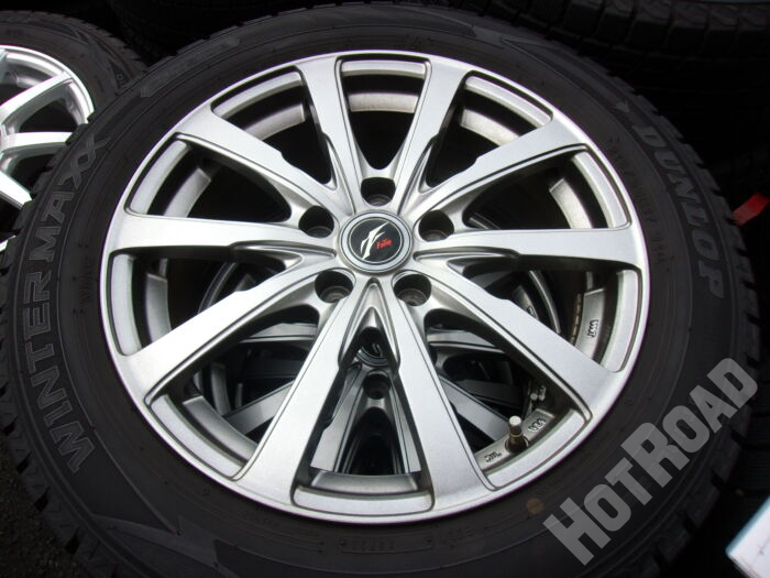 【中古スタッドレスセット】ダンロップ 215/55R17 FANG 17インチ 5H114.3 アルミセット4本