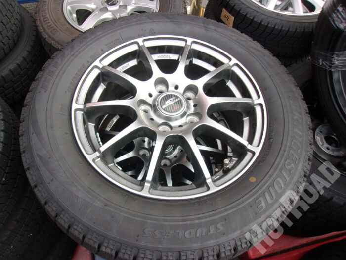 【中古スタッドレスセット】ブリヂストン 195/65R15 SCHNEDER 15インチ 5H114.3 アルミセット4本