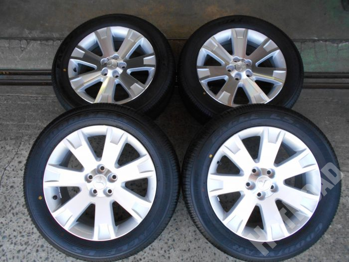 豊橋店 デリカD5純正18インチ タイヤ・ホイールセット