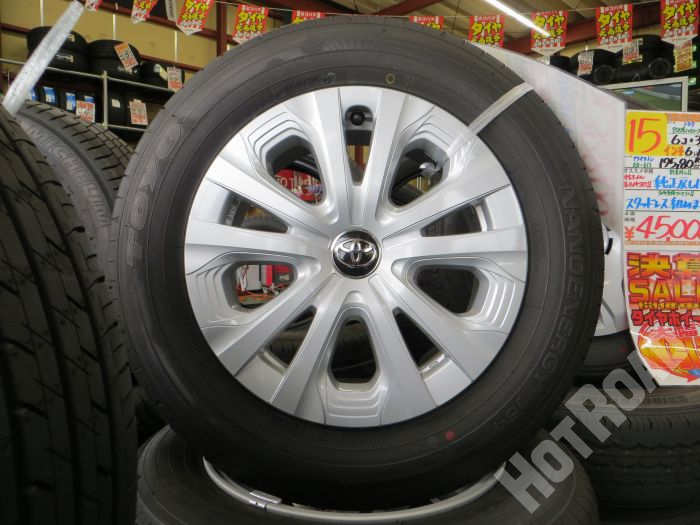 トヨタ 50プリウス後期 純正 新車外し