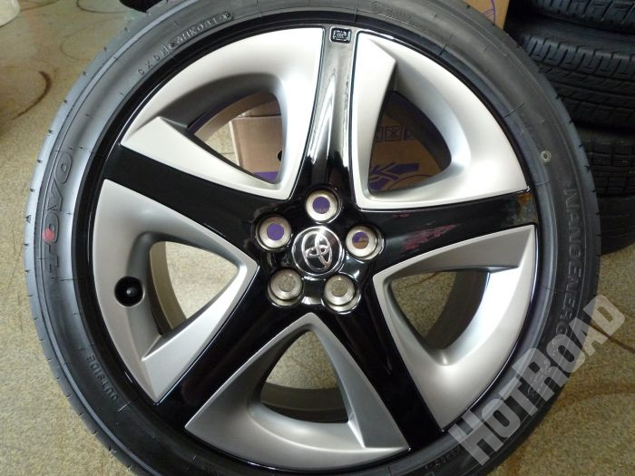 50プリウス 後期 ツーリングセレクション 純正 新車外し