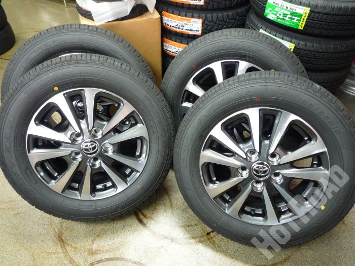 東郷店 エスクアィア 純正 新車外し